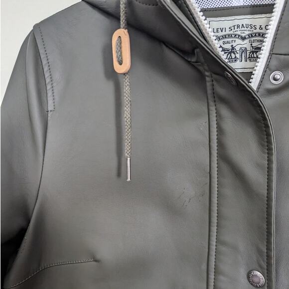 Levi's Rainy Days Rubberized Hooded Rain Jacket in Olive Green, Size Large - Picture 6 of 15